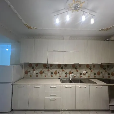 Ton' S Apartament